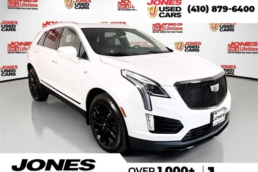 2022 Cadillac XT5 Platinum Premium Luxury photo 1