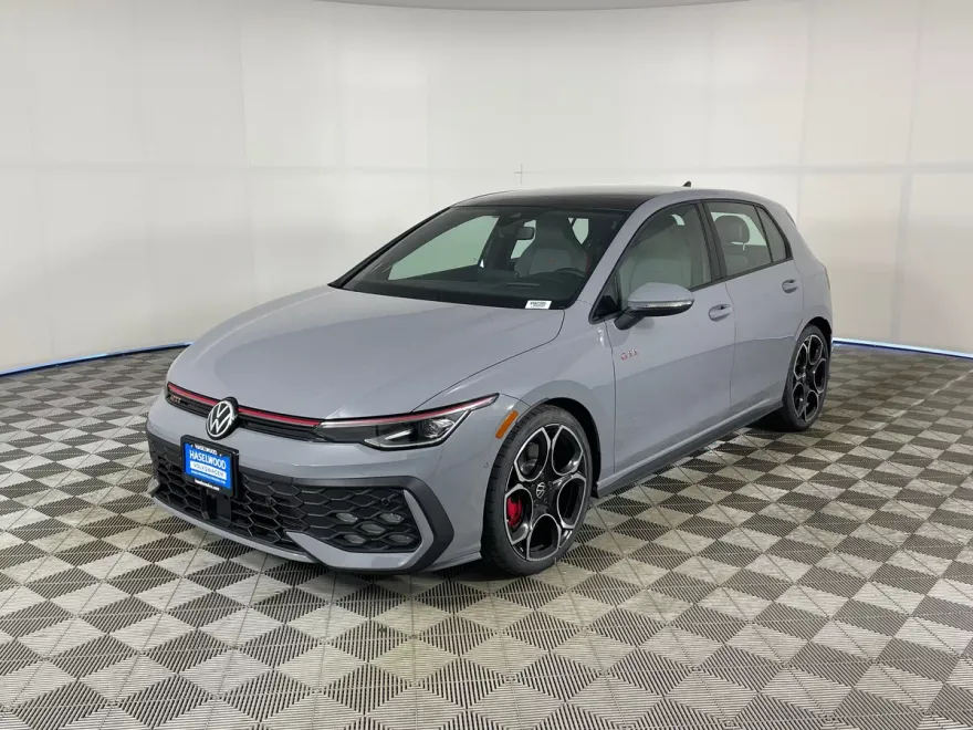 2025 Volkswagen Golf GTI Autobahn photo 1