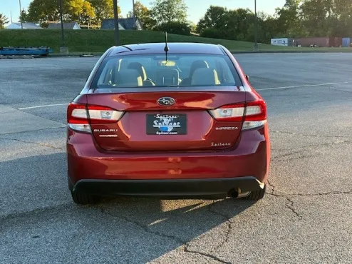 2019 Subaru Impreza 2.0i photo 4