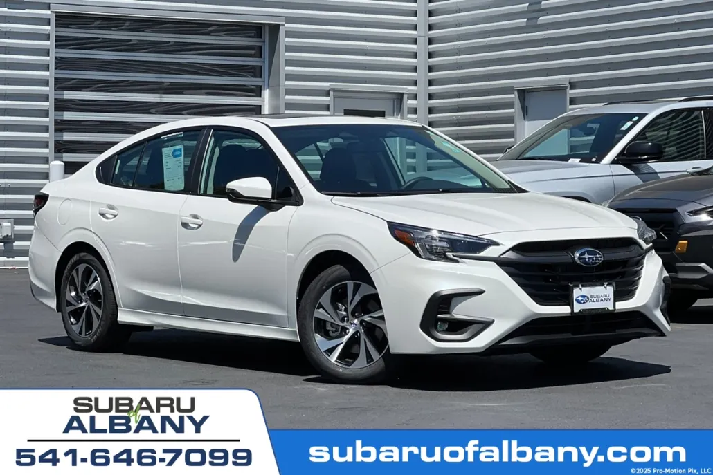 2025 Subaru Legacy Premium photo 1