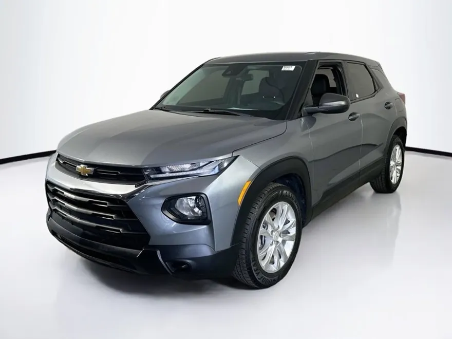 2021 Chevrolet Trailblazer LS photo 1