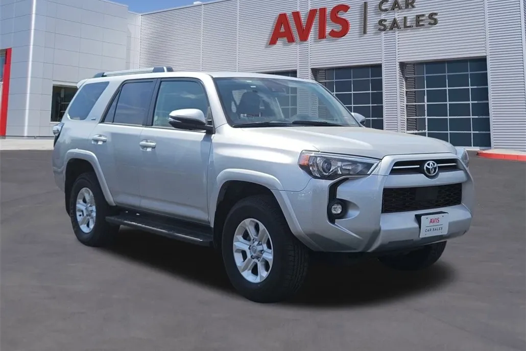 2024 Toyota 4Runner SR5 Premium photo 1