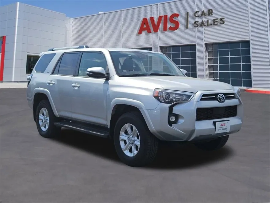 2024 Toyota 4Runner SR5 Premium photo 1