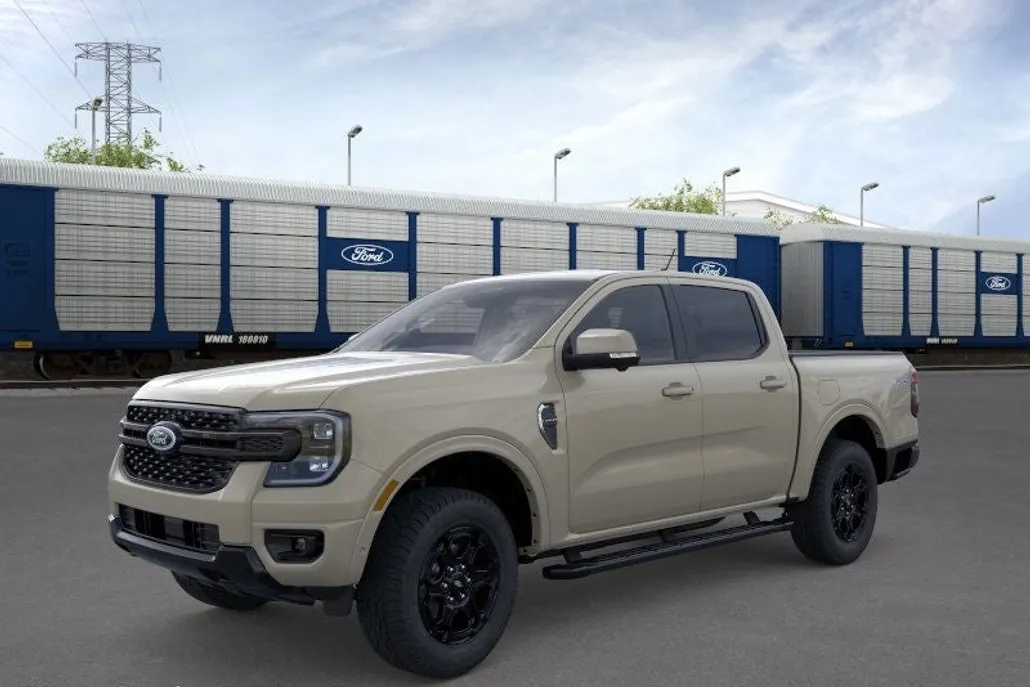 2025 Ford Ranger Lariat photo 1