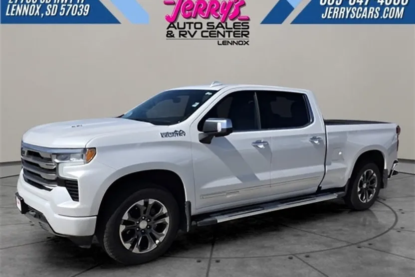 2023 Chevrolet Silverado 1500 High Country photo 1