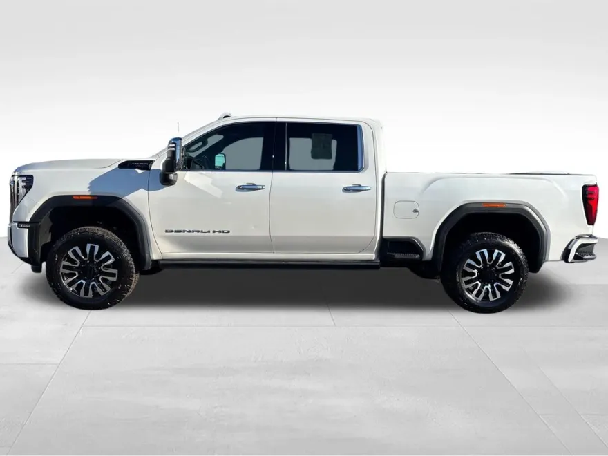 2024 Gmc Sierra 2500 HD Denali Ultimate photo 1