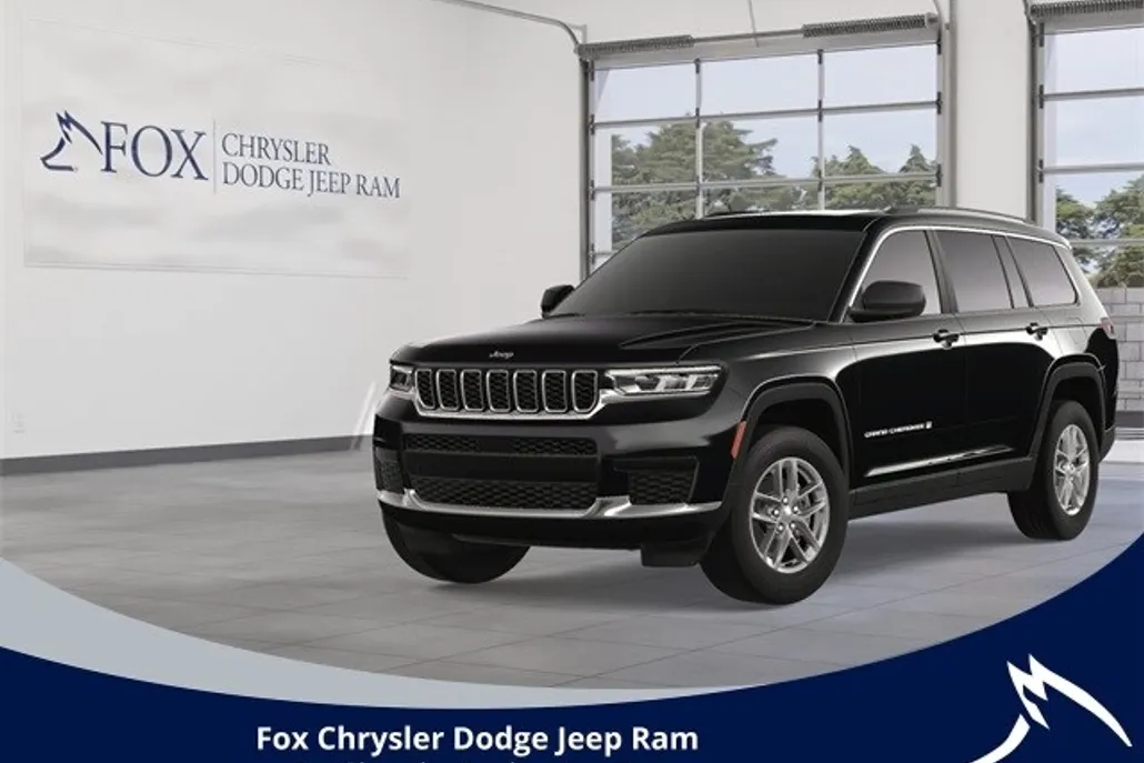 2025 Jeep Grand Cherokee Laredo photo 1