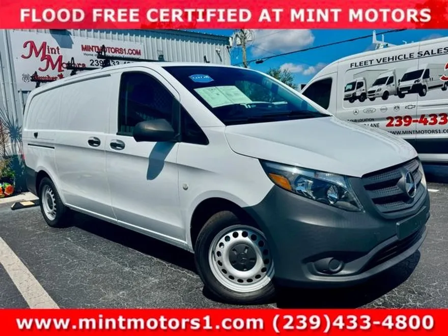 2019 Mercedes Benz Metris Cargo Van Worker photo 1