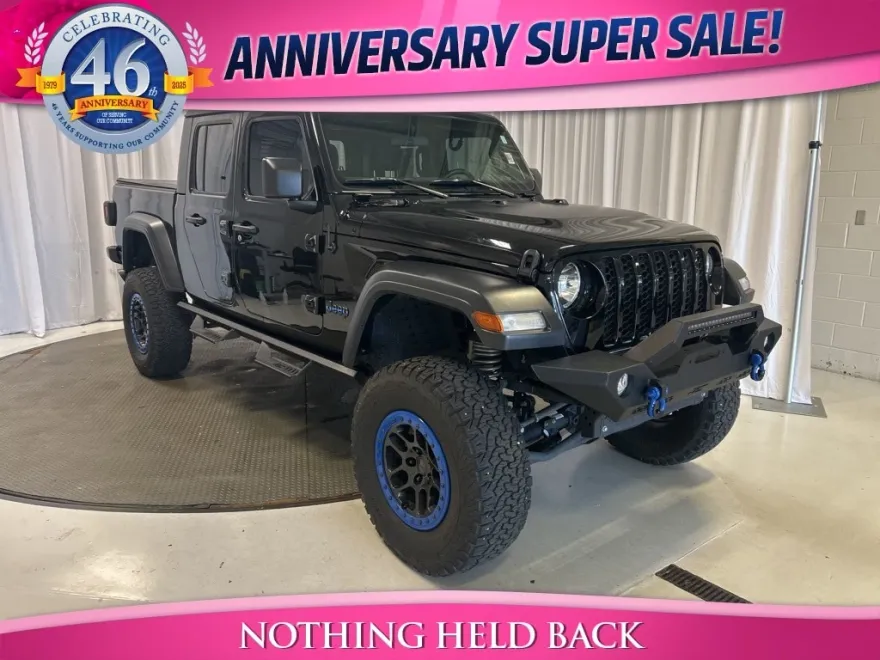 2021 Jeep Gladiator Sport photo 1