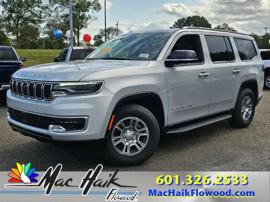 2024 Jeep Wagoneer Base photo 1