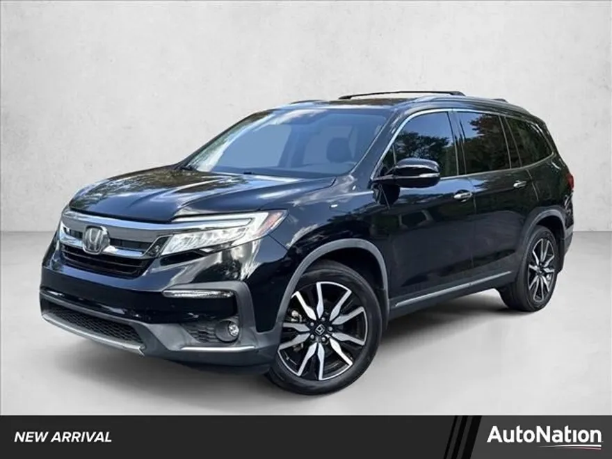 2019 Honda Pilot Touring photo 1