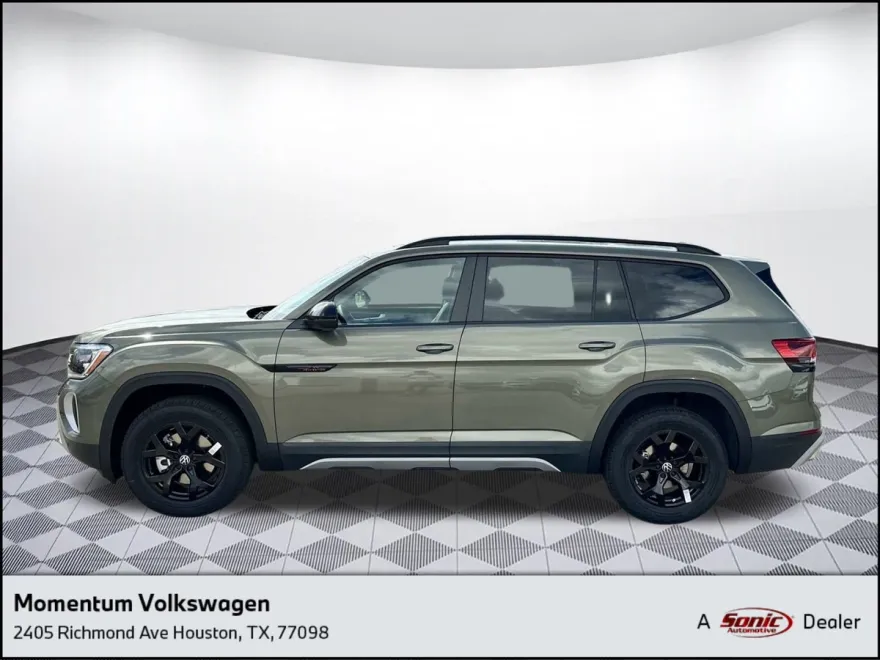 2025 Volkswagen Atlas Peak Edition SE photo 1
