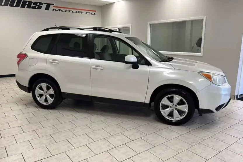 2015 Subaru Forester 2.5i Premium Sport photo 1