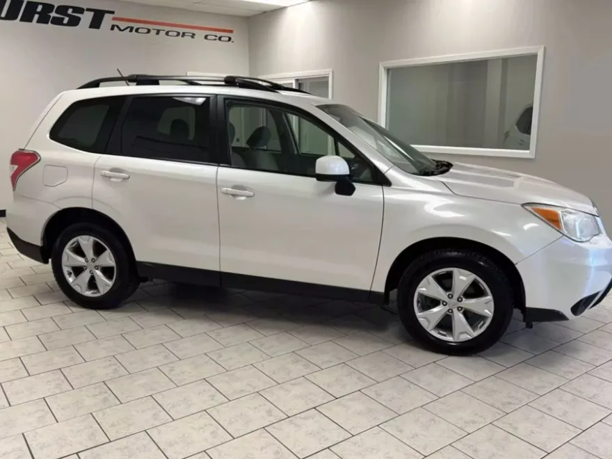 2015 Subaru Forester 2.5i Premium Sport photo 1