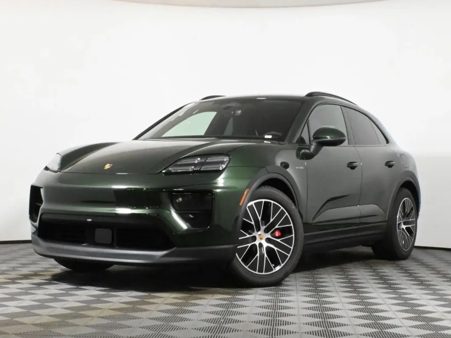 2025 Porsche Macan Electric photo 1