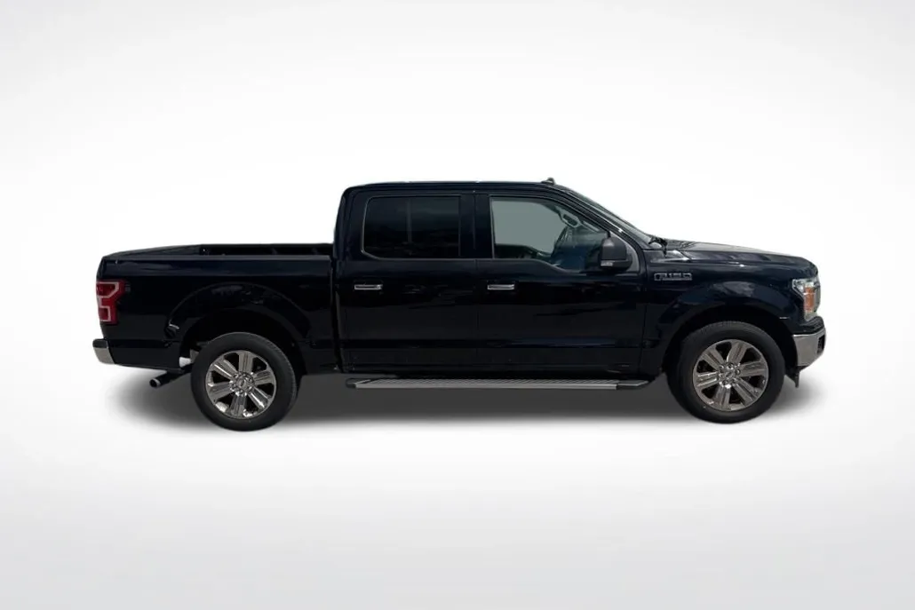 2019 Ford F-150 XLT photo 1
