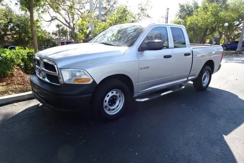 2010 Dodge Ram ST photo 1
