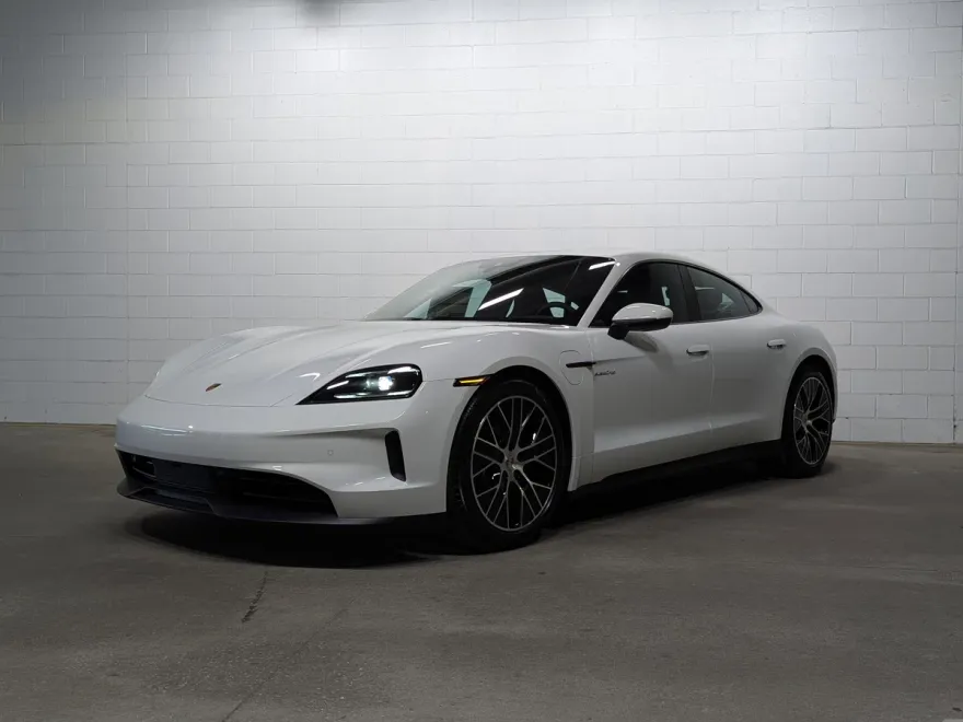 2025 Porsche Taycan 4 photo 1
