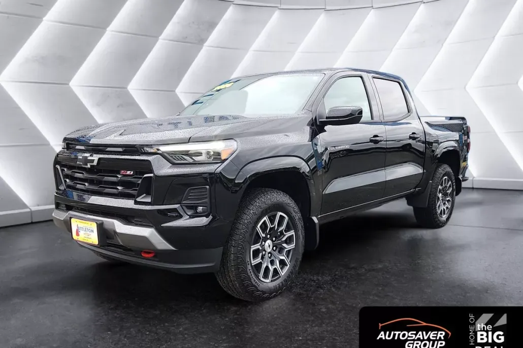 2026 Chevrolet Colorado Z71 photo 1