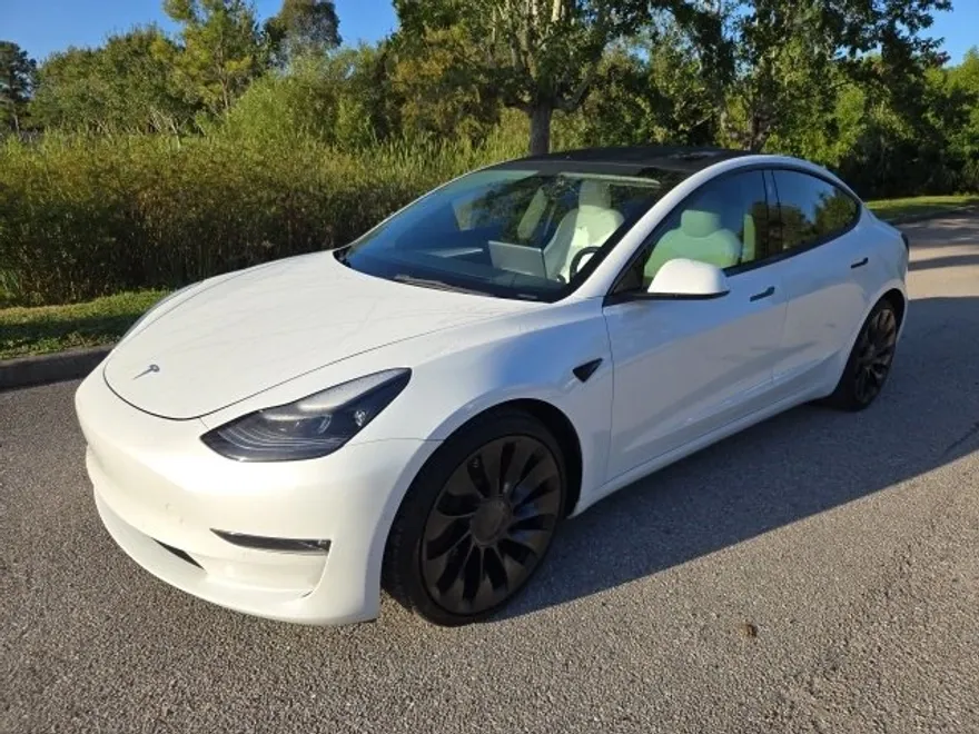 2022 Tesla Model 3 Performance photo 1