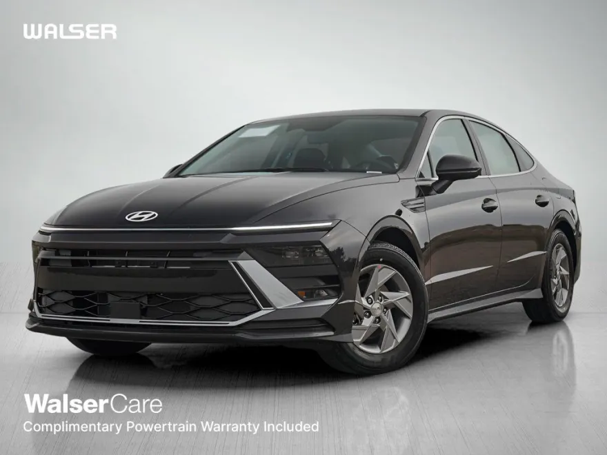 2025 Hyundai Sonata SE photo 1