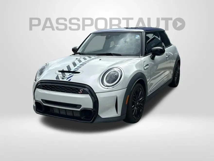 2022 Mini Cooper 2 Door Hardtop S photo 1