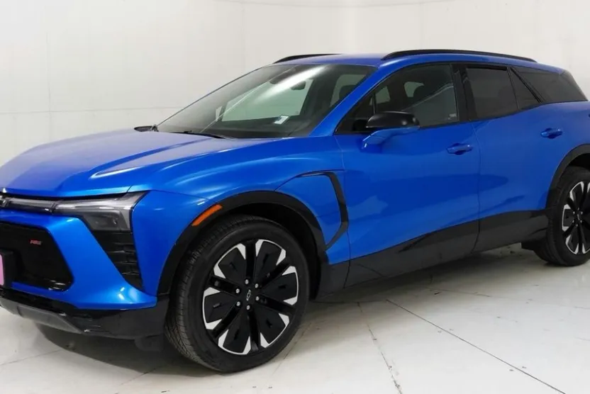 2024 Chevrolet Blazer EV RS photo 1