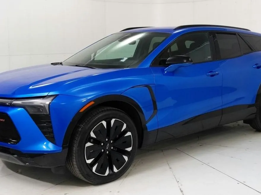 2024 Chevrolet Blazer EV RS photo 1