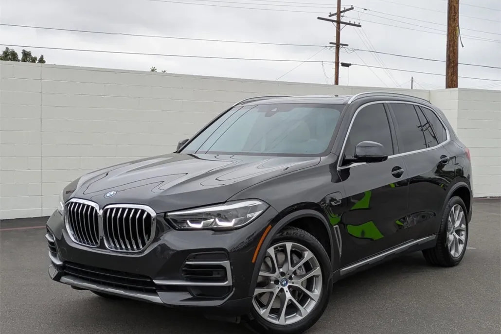 2022 Bmw X5 xDrive45e photo 1