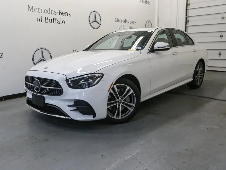 2023 Mercedes Benz E 350 4MATIC photo 1