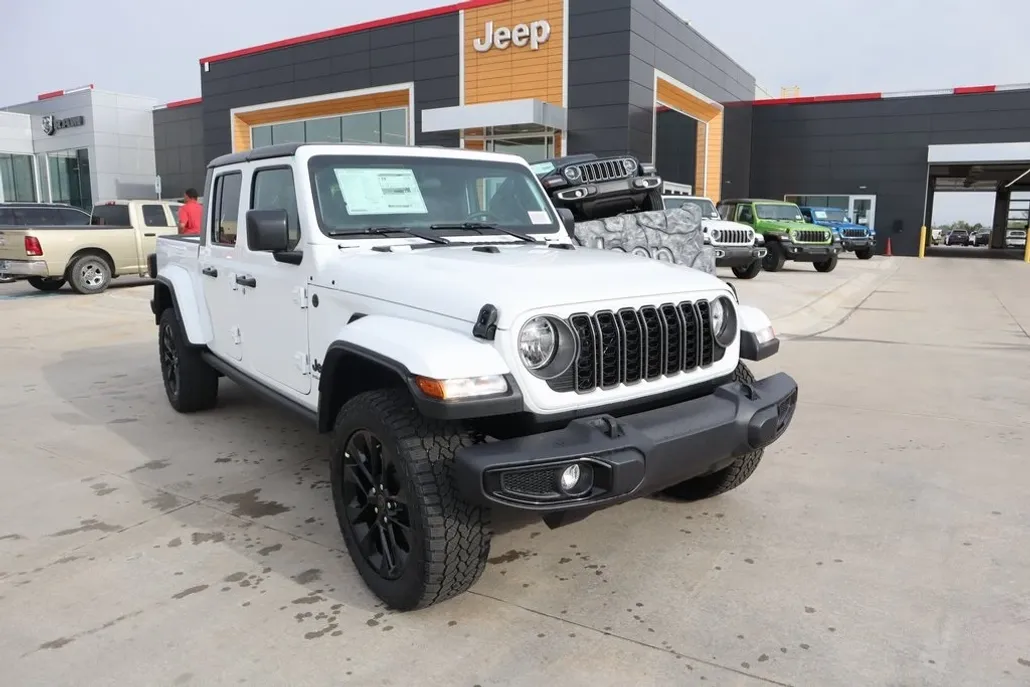 2025 Jeep Gladiator Sport photo 1