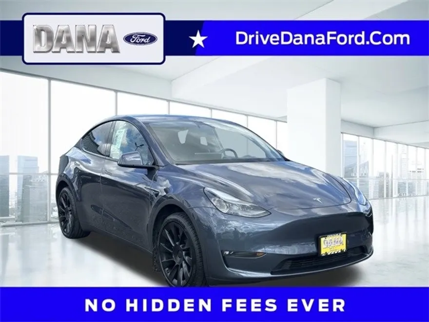 2023 Tesla Model Y Long Range photo 1