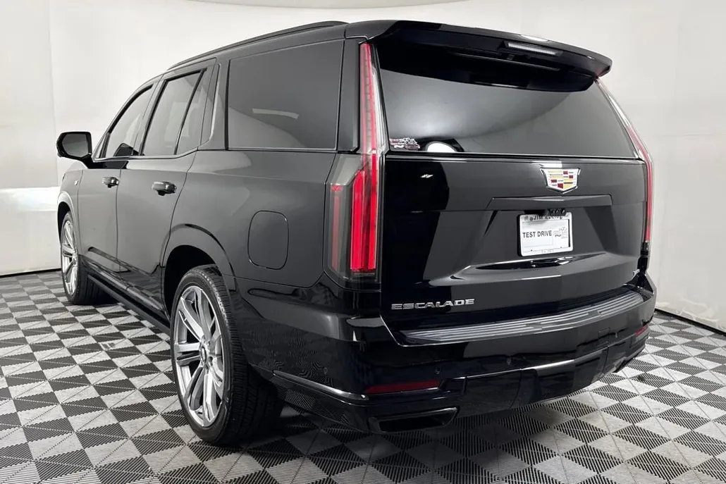 2025 Cadillac Escalade Sport Platinum photo 1
