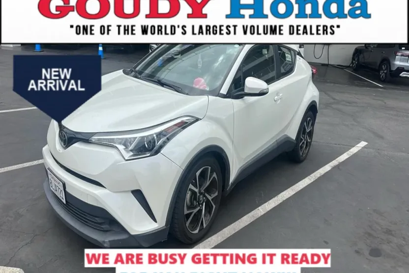 2019 Toyota C-HR XLE Limited photo 1