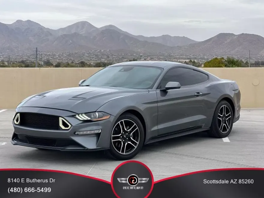 2022 Ford Mustang EcoBoost photo 1