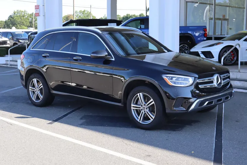 2021 Mercedes Benz GLC 300 photo 1