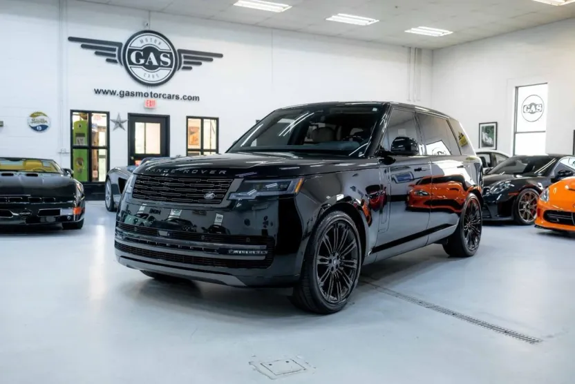 2025 Land Rover Range Rover Autobiography photo 1