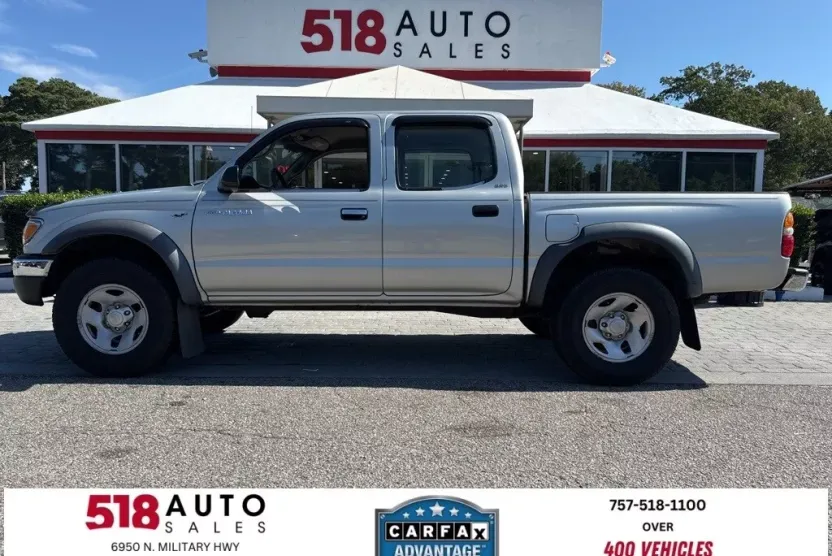 2004 Toyota Tacoma PreRunner V6 photo 1