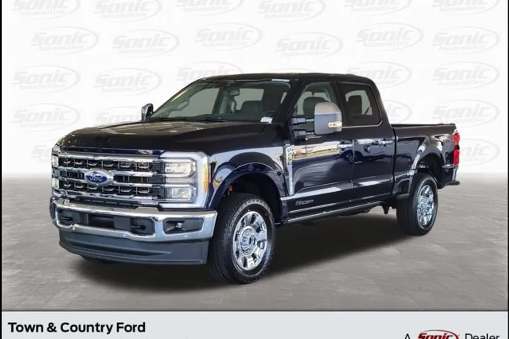 2025 Ford F-250 Lariat photo 1