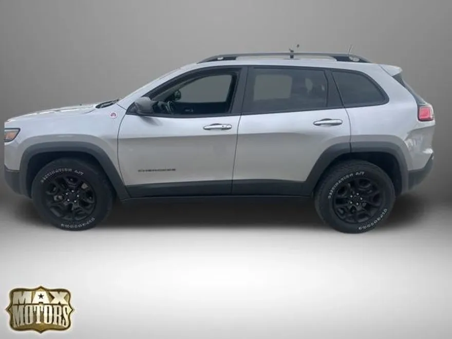 2019 Jeep Cherokee Trailhawk photo 1