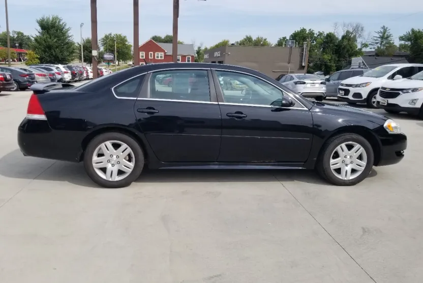 2012 Chevrolet Impala photo 1