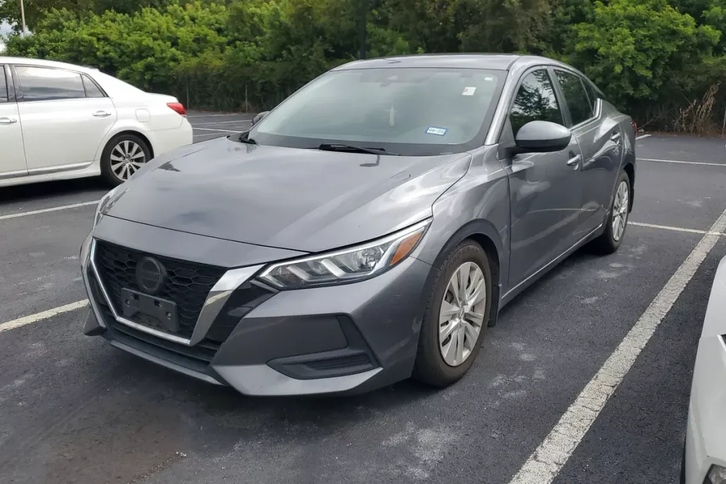 2020 Nissan Sentra S photo 1
