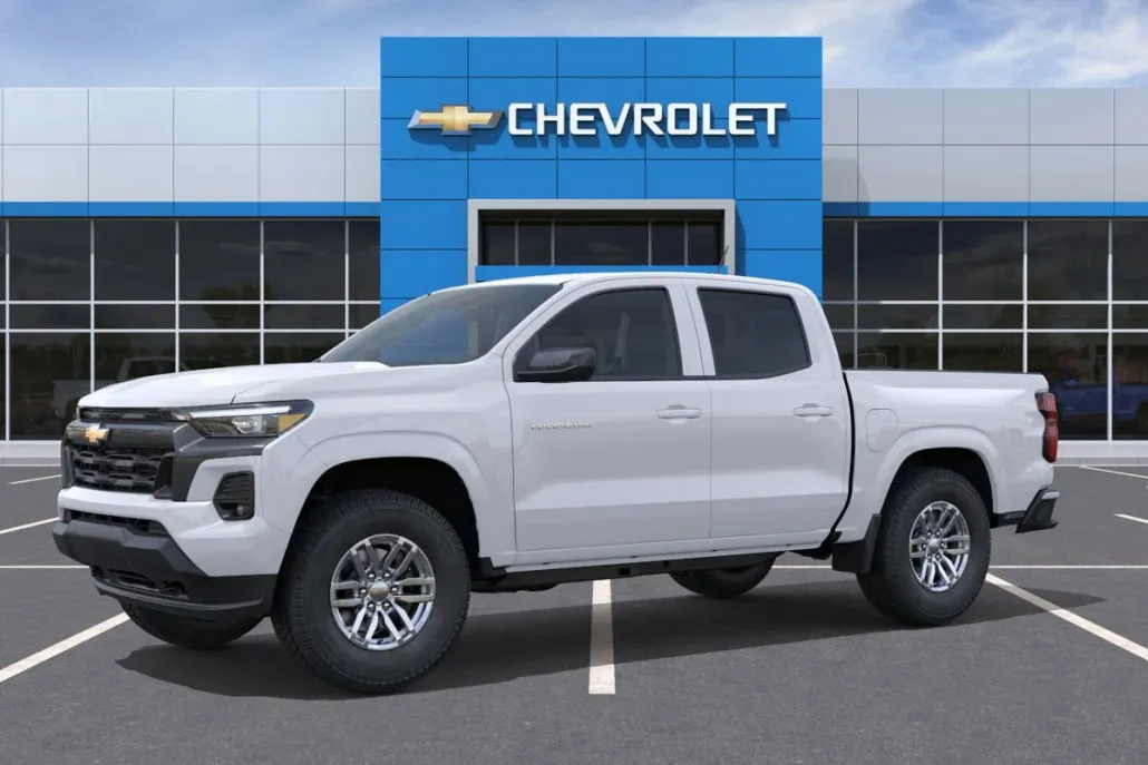 2026 Chevrolet Colorado LT photo 1