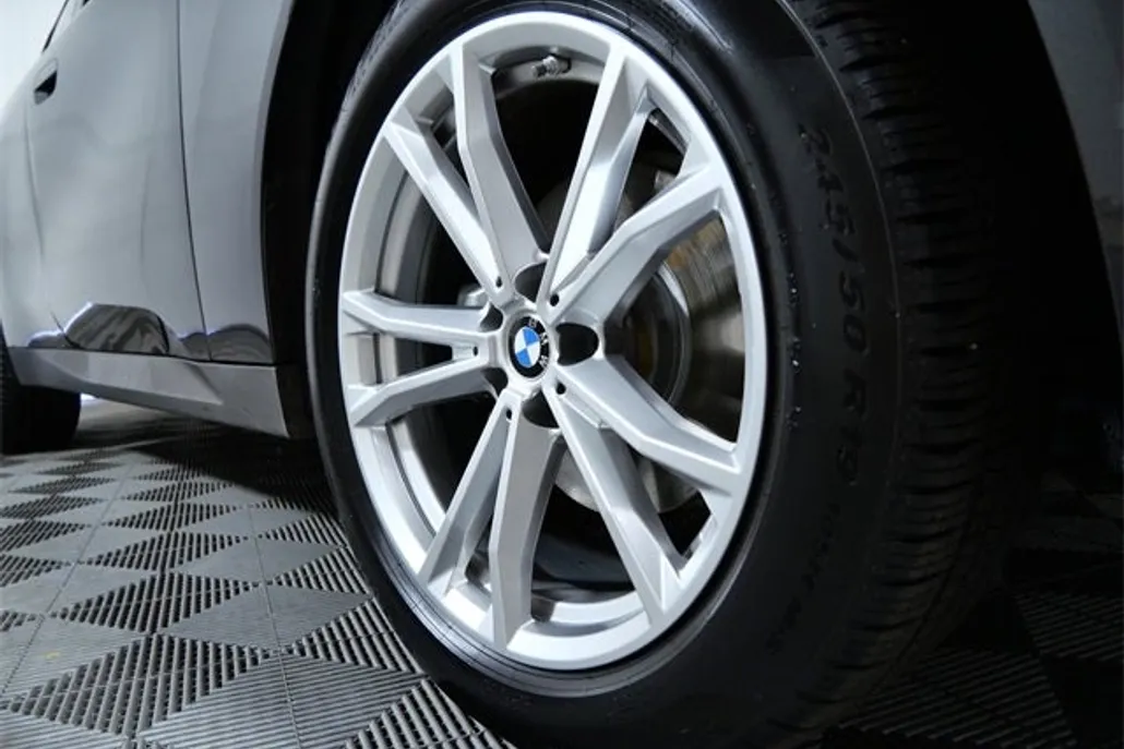 2025 Bmw X3 30x Drive photo 1