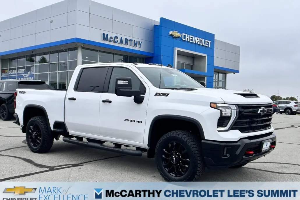 2026 Chevrolet Silverado 2500HD LT photo 1