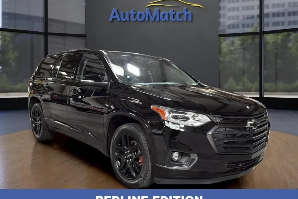 2021 Chevrolet Traverse Premier photo 1