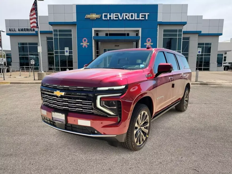 2026 Chevrolet Suburban High Country photo 1