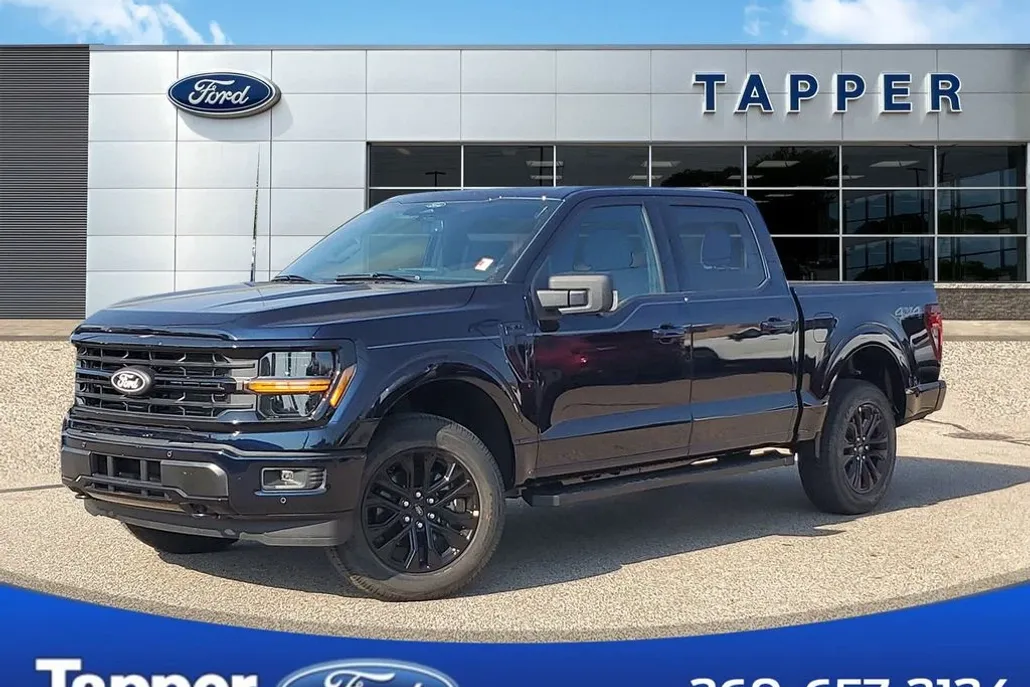 2025 Ford F-150 XLT photo 1
