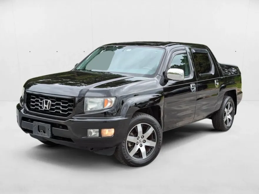 2014 Honda Ridgeline SE photo 1