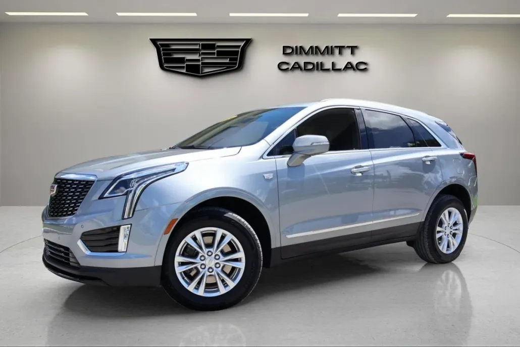 2024 Cadillac XT5 Luxury photo 1